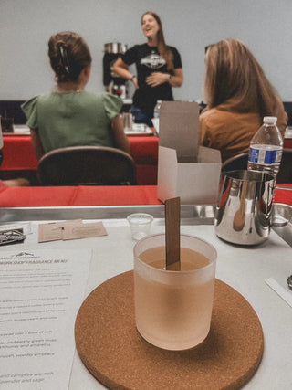 Fall Candle Making Workshop @ Oh Mi Stelle Bakery | October 11, 2025